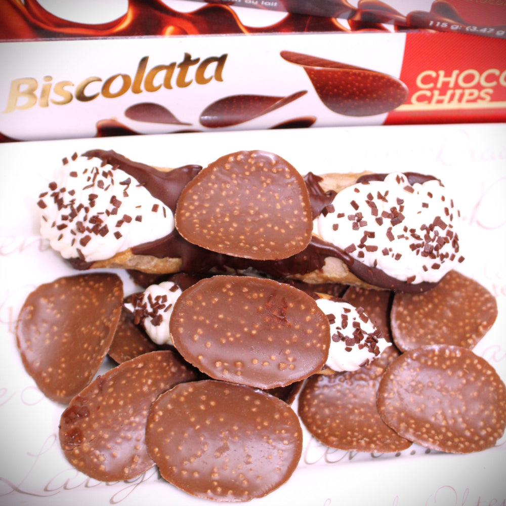 It's a Chocolate Chip on top of a traditional chocolate cannoli!&nbsp; Imagine that!&nbsp; For the Chocolate Chip Cannoli, our creamy, smooth ricotta is the original flavour encased in a crispy, crunchy cannoli tube that has the interior of the shell drenched in chocolate!&nbsp; For an extra dash of decadence, chocolate sprinkles adorn the ends.&nbsp; NOT your average Chocolate Chip Cannoli, right!?!